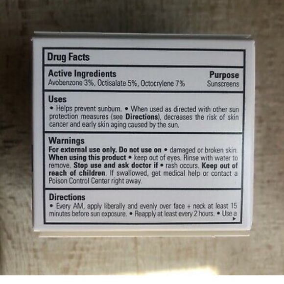 Rodan + Fields REDEFINE Triple Defense Cream Treatment Step 3 Am NIB!! Exp 2024 - Picture 2 of 4